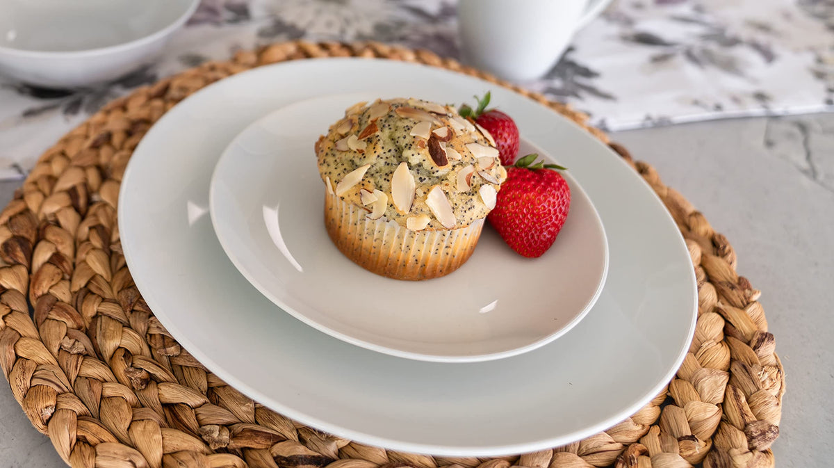 10 Strawberry Street microwave-safe ceramic plate close-up showing durable finish