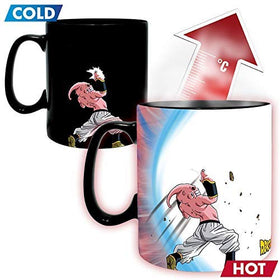 ABYSTYLE Goku vs Buu mug side view shows dramatic reveal while heating