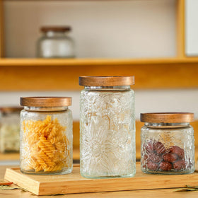 Adodeen wide-opening glass jar 32oz easy cleaning and thorough reach.