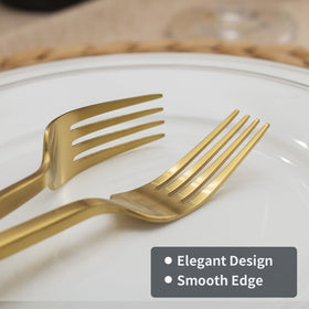 Dinner fork with square handle from Alata Cube Gold for balanced dining.
