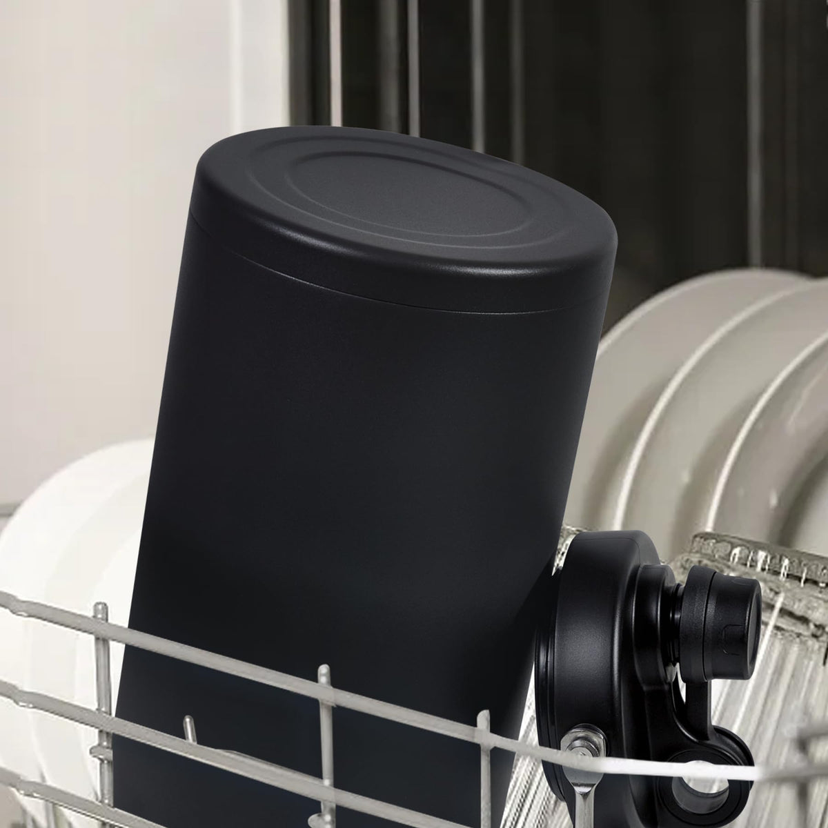 Alathote ideal for camping, construction sites, and long commutes.