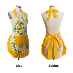 Alex Virtue Vintage Floral Apron pockets closeup with deep sturdy storage for utensils