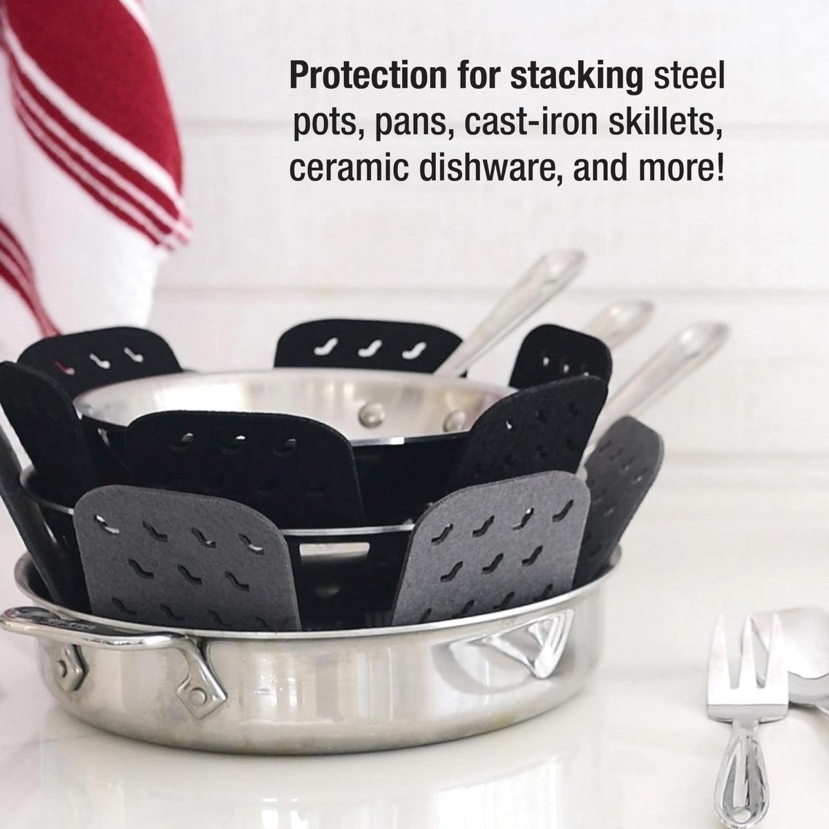 All-Clad non-slip grips keep hot handles secure with heat-safe silicone.