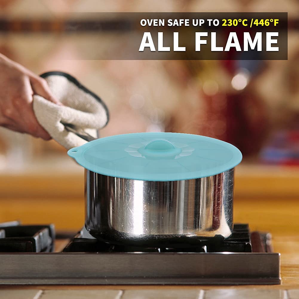 Andyken silicone lid microwave cover keeps splatters contained during heating.