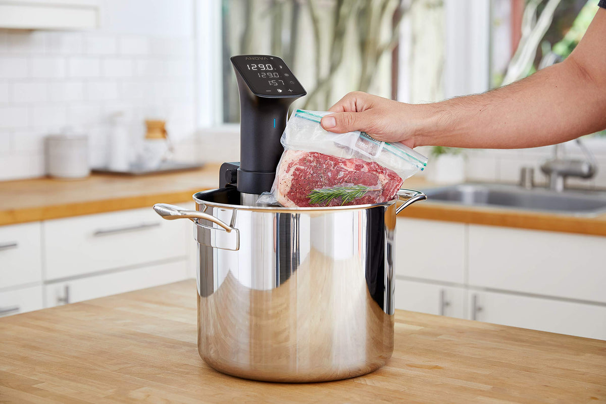 Anova Precision Cooker Pro control panel for precise time and temperature adjustments.