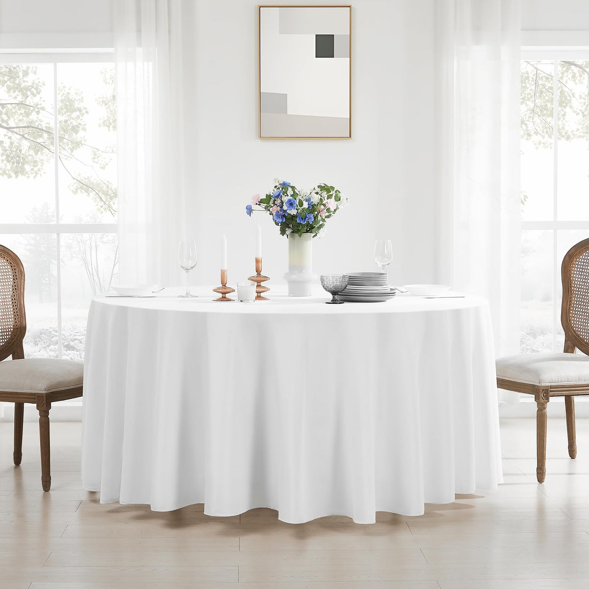 Aocoz round tablecloth wedding setup with washable fabric and lasting appeal