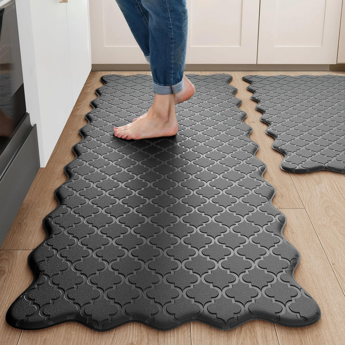 Arenarug upgrade scalloped 17x30 kitchen mat offers cushioned comfort for standing tasks.