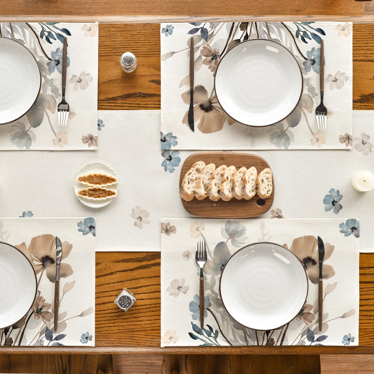 Artoid Mode placemat with reinforced edges resists fraying.