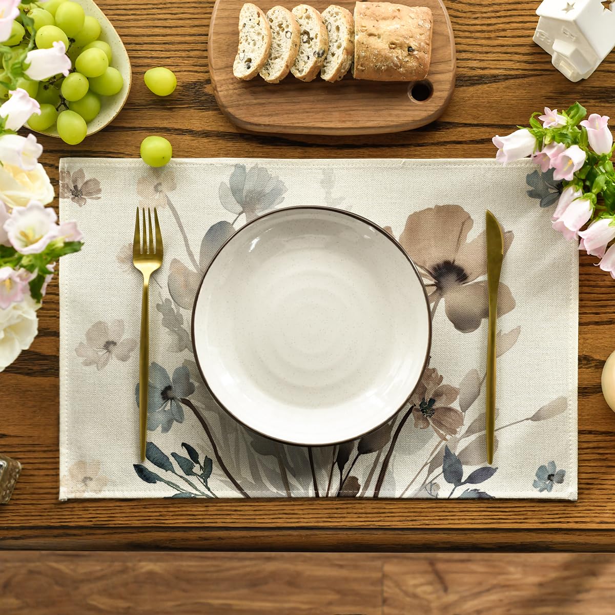 Artoid Mode brown-poppy floral leaves placemat adds seasonal table decor.