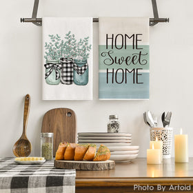 Artoid Mode colorful kitchen towels—seasonal decor and practical cleaning in one set.
