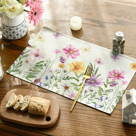 Artoid Mode Floral Butterfly placemats feature reinforced edges to resist fraying.