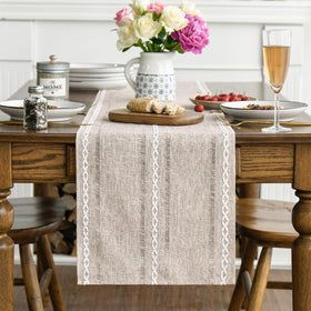 Artoid Mode hollow-out design decoration adds seasonal centerpiece appeal