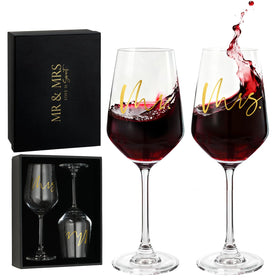 AW BRIDAL Mr & Mrs wine glasses set 2 is ideal for elegant toasts and wedding celebrations.