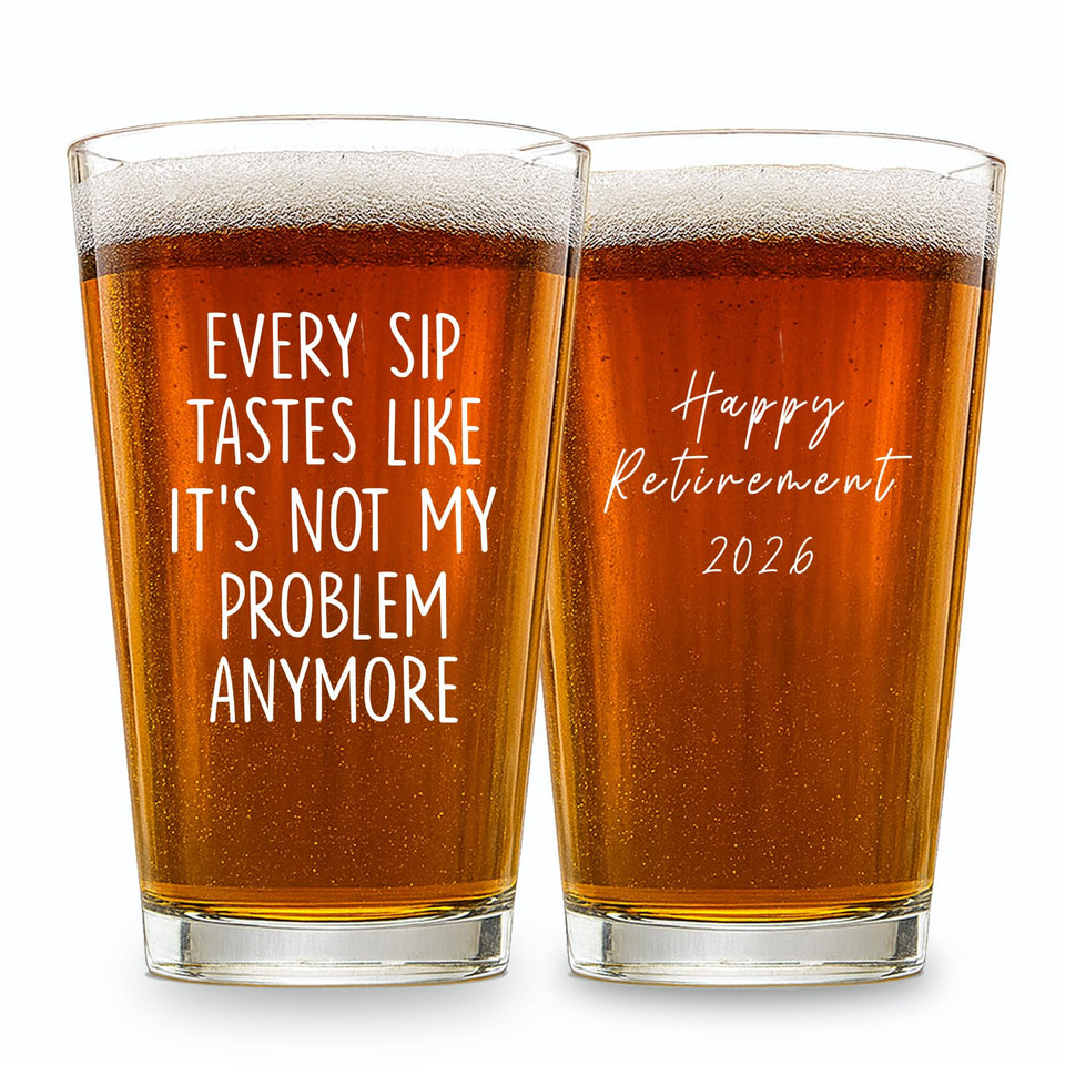 AYERMOYO funny retirement glass front view, a playful milestone gift for coworkers and friends