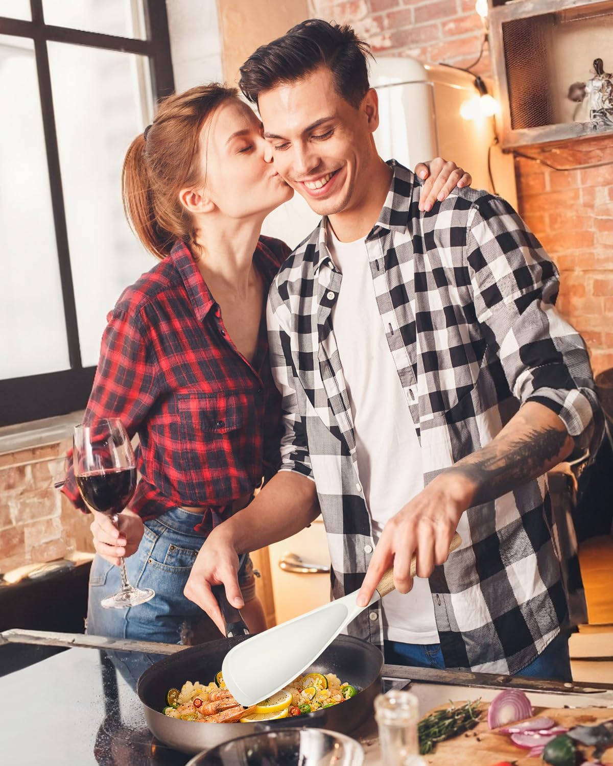 Badiano spoon is gentle on nonstick cookware, preventing scratches.