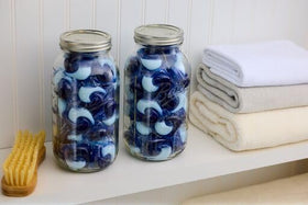 Airtight BPA-free lid on Ball jar preventing leaks