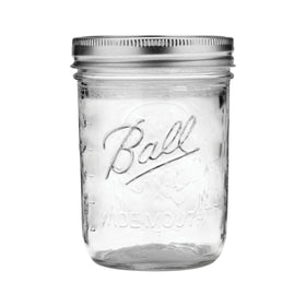 Ball mason jar 16oz close-up with bands for sealing