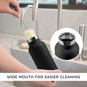 Bambaw lead-free insulation bottle with a clean interior
