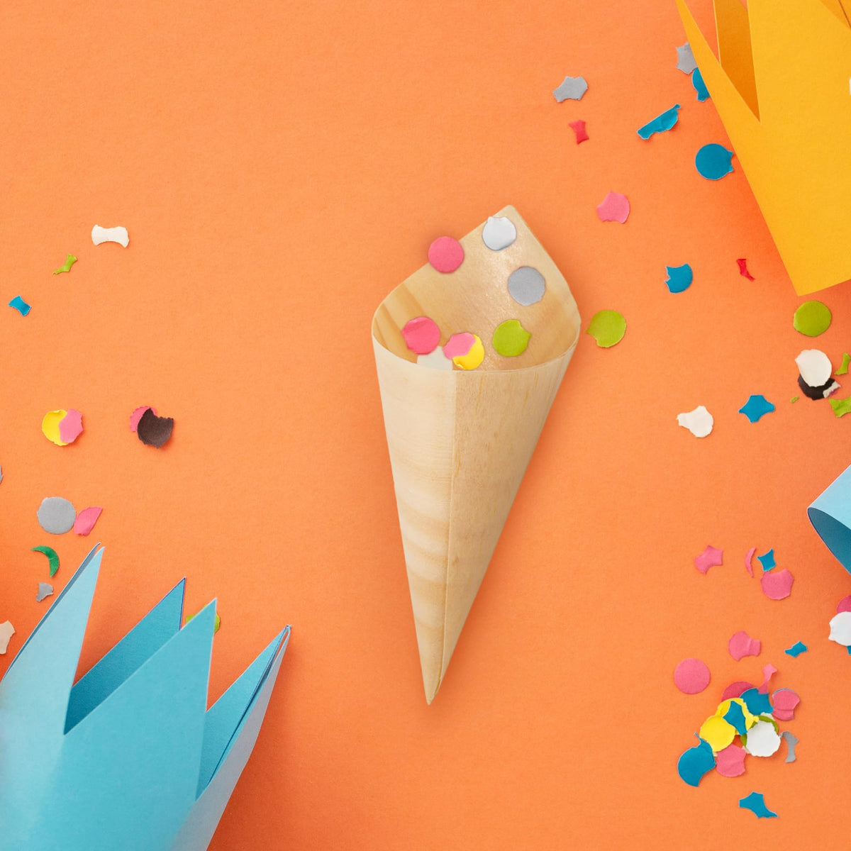 BambooMN cone on a festive party setup.