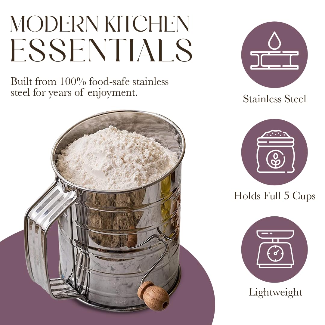 Bellemain sifter with lid offers convenient storage and cleaner countertops.