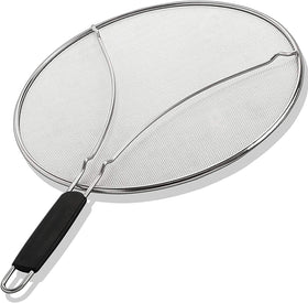 BergKoch 13-inch splatter screen in front view over pan for protection