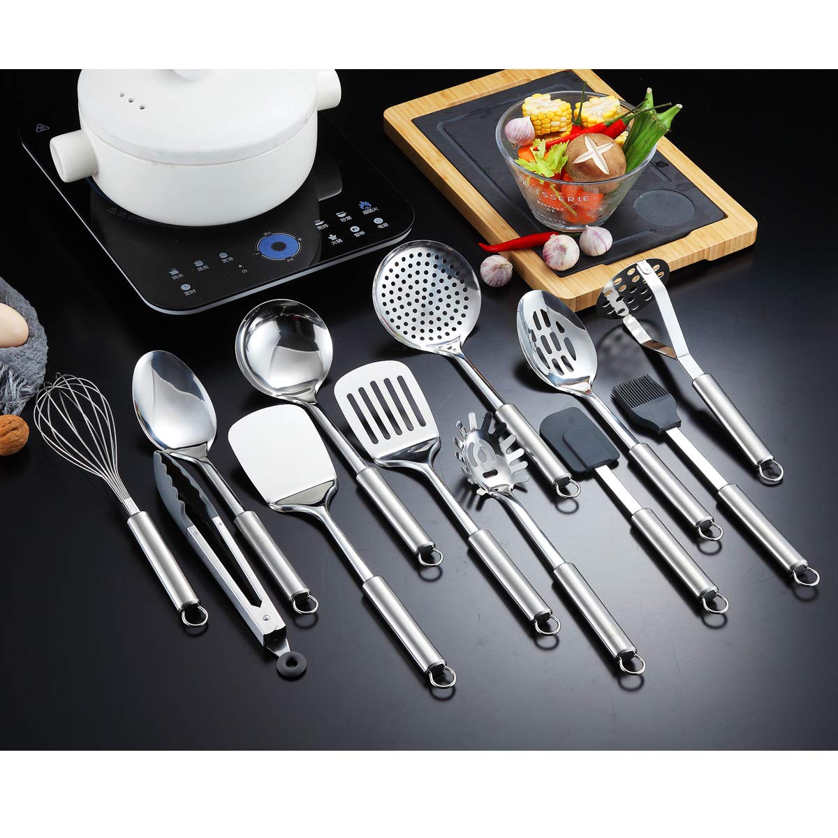 Berglander pasta server with tines for firm, even pasta portions.