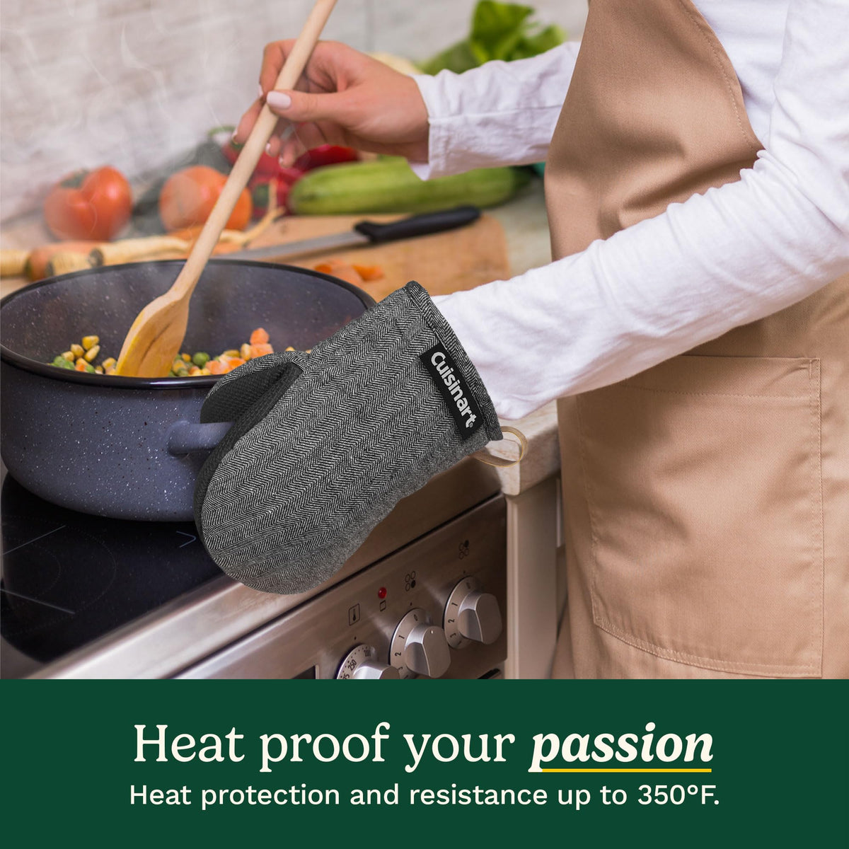 Multifunctional Best Brands Cuisinart Heritage Mini Oven Mitts for handling various cookware.