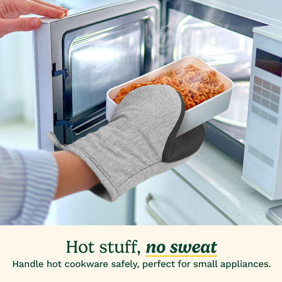 Best Brands Cuisinart mini oven mitts show heat resistance up to 350 degrees