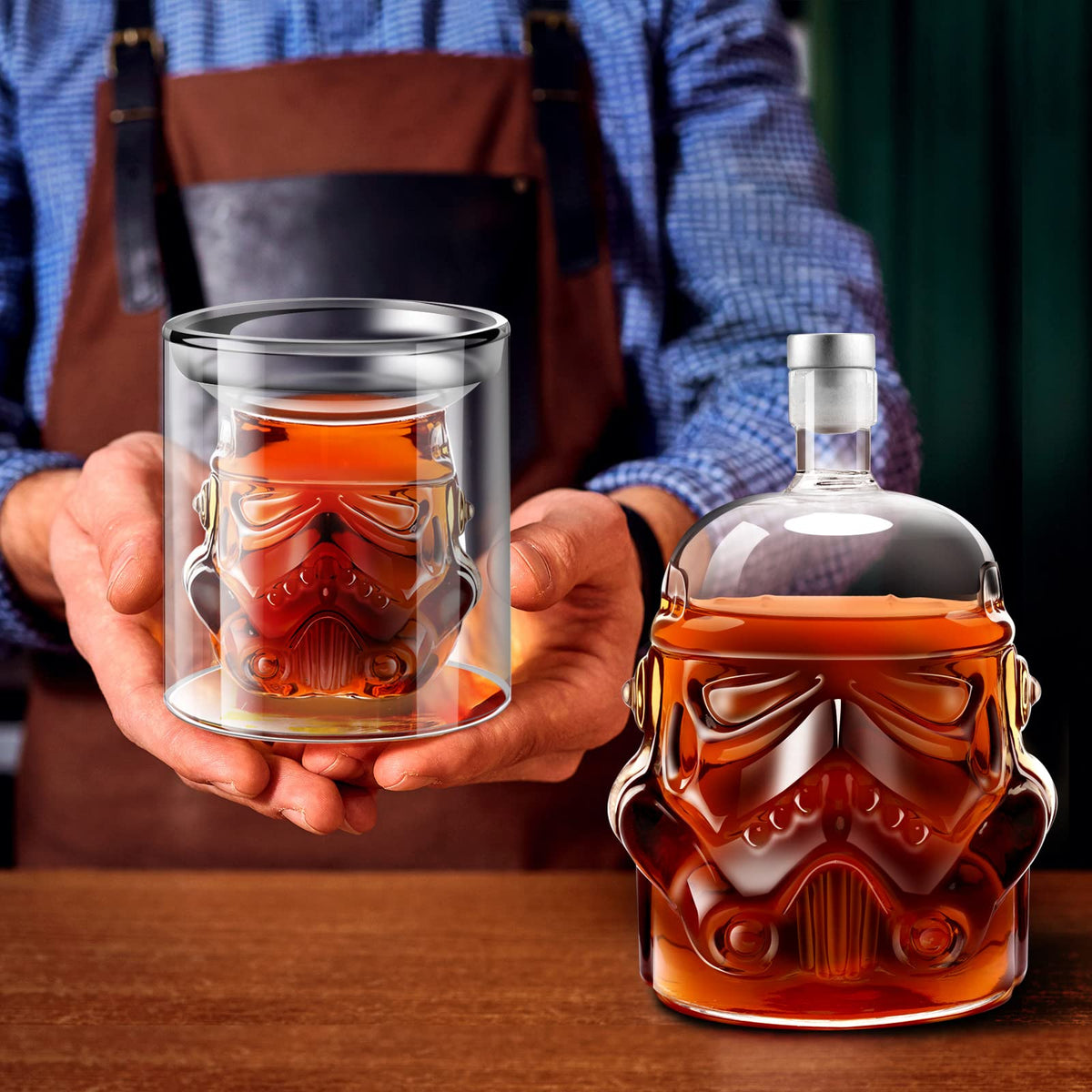 BEYOND MS table display of whiskey decanter set