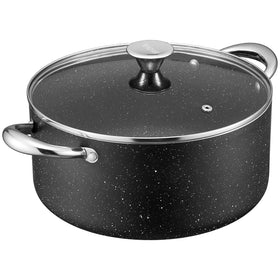 BEZIA 12qt stock pot with lid on stove shows even heating for soups