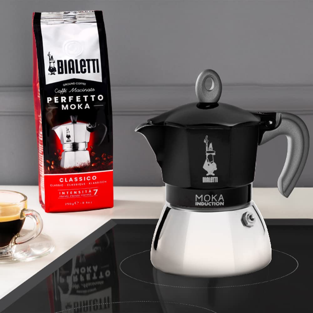 Stainless steel boiler of Bialetti Moka Induction highlights induction compatibility