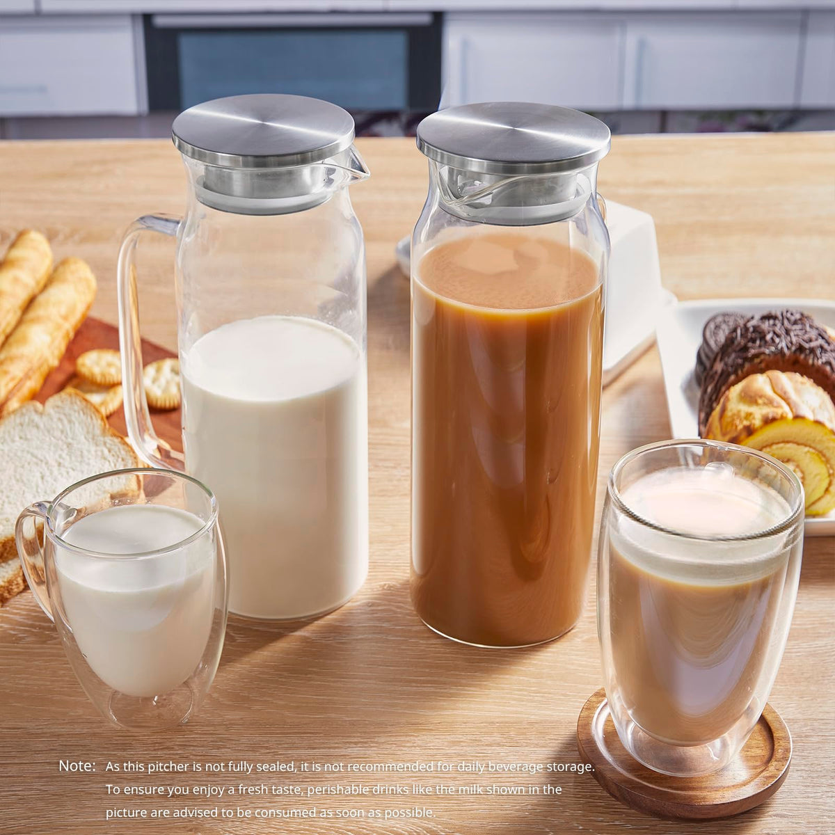 Dishwasher-safe glass carafe cleans easily without odor retention