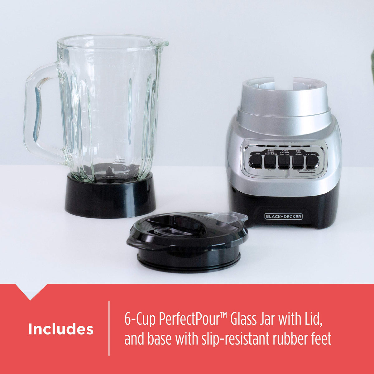 BLACK+DECKER PowerCrush 4-speed controls let you tailor smoothies and soups.
