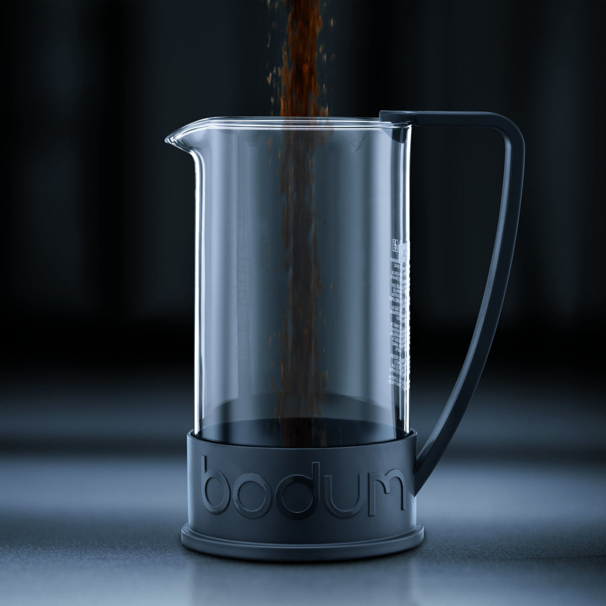 Bodum Brazil 34oz French Press red handle closeup showcases heat-safe grip for comfortable pouring.