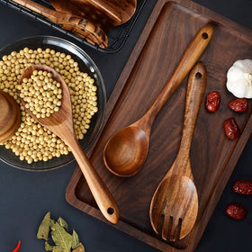 BOKALAKA teak spaghetti spoon for easy portioning