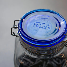 Bormioli Rocco Fido jar back view highlights blue lid and structure