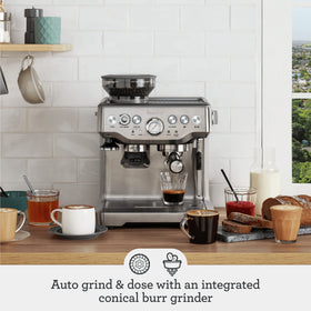 Breville Barista Express BES870BSXL grinder cradle close-up for direct-to-portafilter grinding