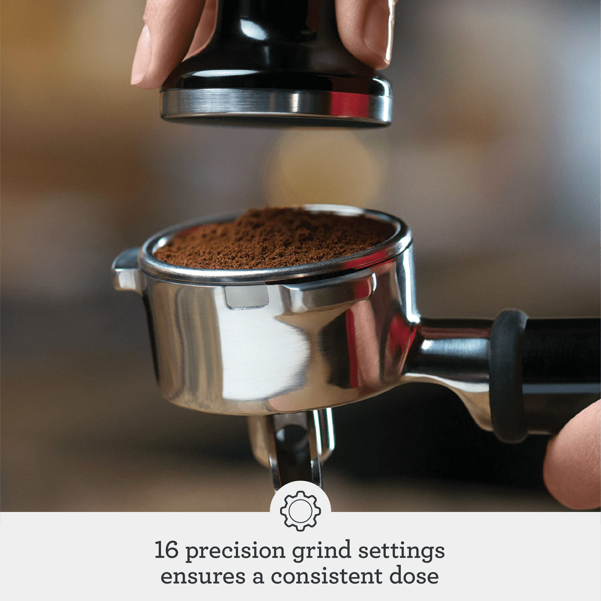 Breville Barista Express BES870BTR PID temperature control for consistent extraction.