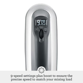 Breville BHM800OLT quiet scraper beaters reduce noise during mixing.