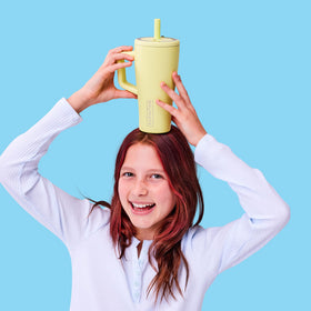 BrüMate Era base fits standard cup holders for car trips