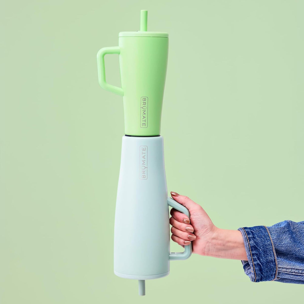 BrüMate Era pineapple tumbler cold-test shows 24+ hour insulation.