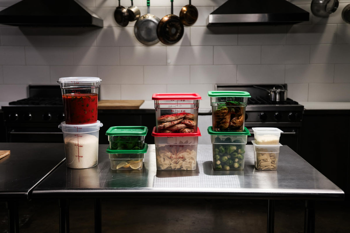 Cambro 4 qt container is microwave safe and NSF approved for easy reheating