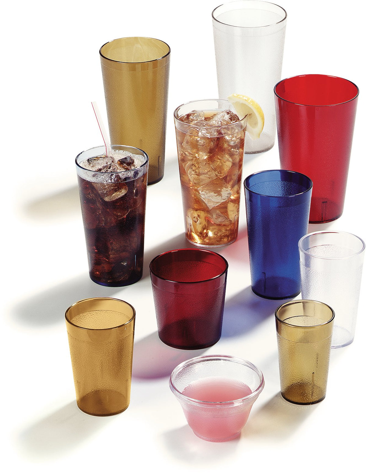 Carlisle CFS55018107 clear tumbler blends with any table setting.