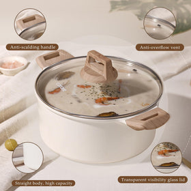 CAROTE cleaning scene – quick wipe cleans the nonstick finish.