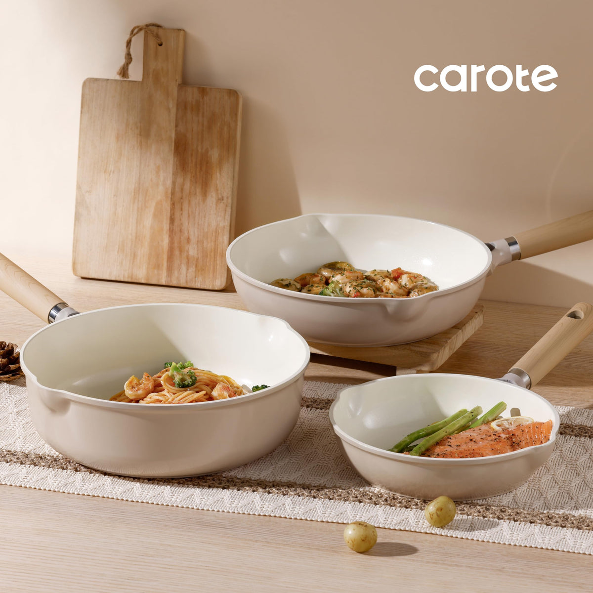 CAROTE 8in pan in a kitchen setting ready for quick weekly meals