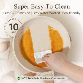 CAROTE easy-clean frying pan cleans with a wipe or quick rinse.