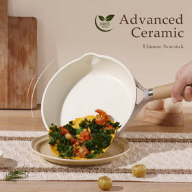 CAROTE non-stick surface detail emphasizes effortless food release.