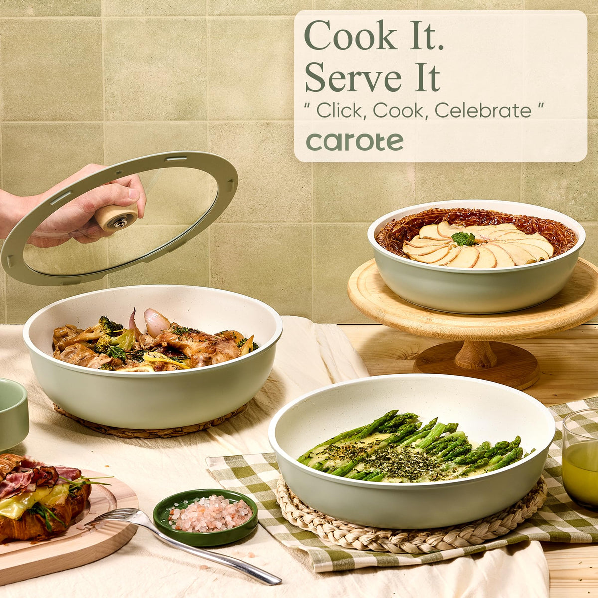 CAROTE detachable-handle 3-quart saucepan for steady simmering