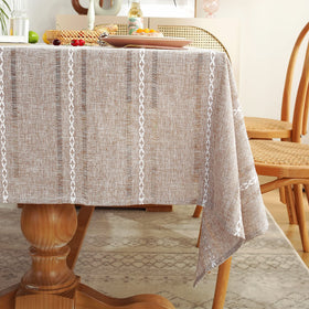 Chassic 60x84 tablecloth ready for family meals and gatherings