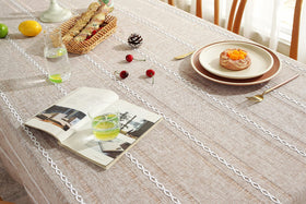 Chassic holiday dining scene with farmhouse-inspired styling